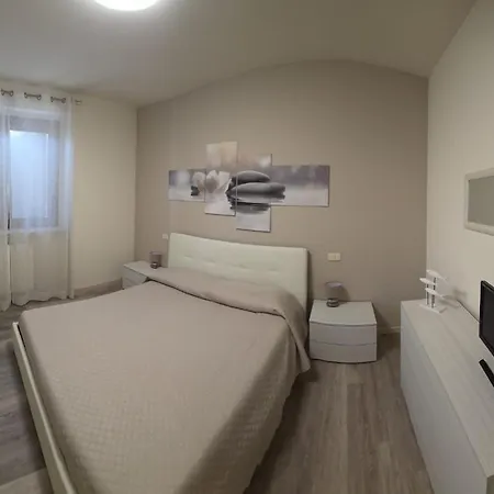 Feriehus Clare House Per 